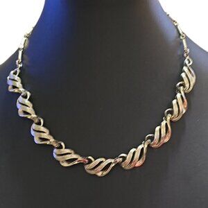 16inchCoro Silver Tone Choker, Necklace, 1950s L11